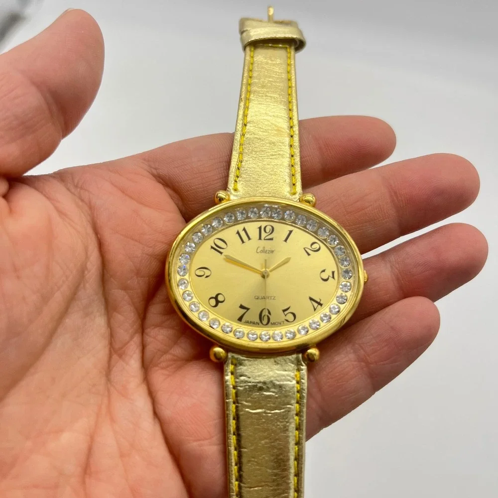 Collezio Gold Tone Oval Rhinestone Bezel‎ Watch Metallic Gold Strap Japan Movt